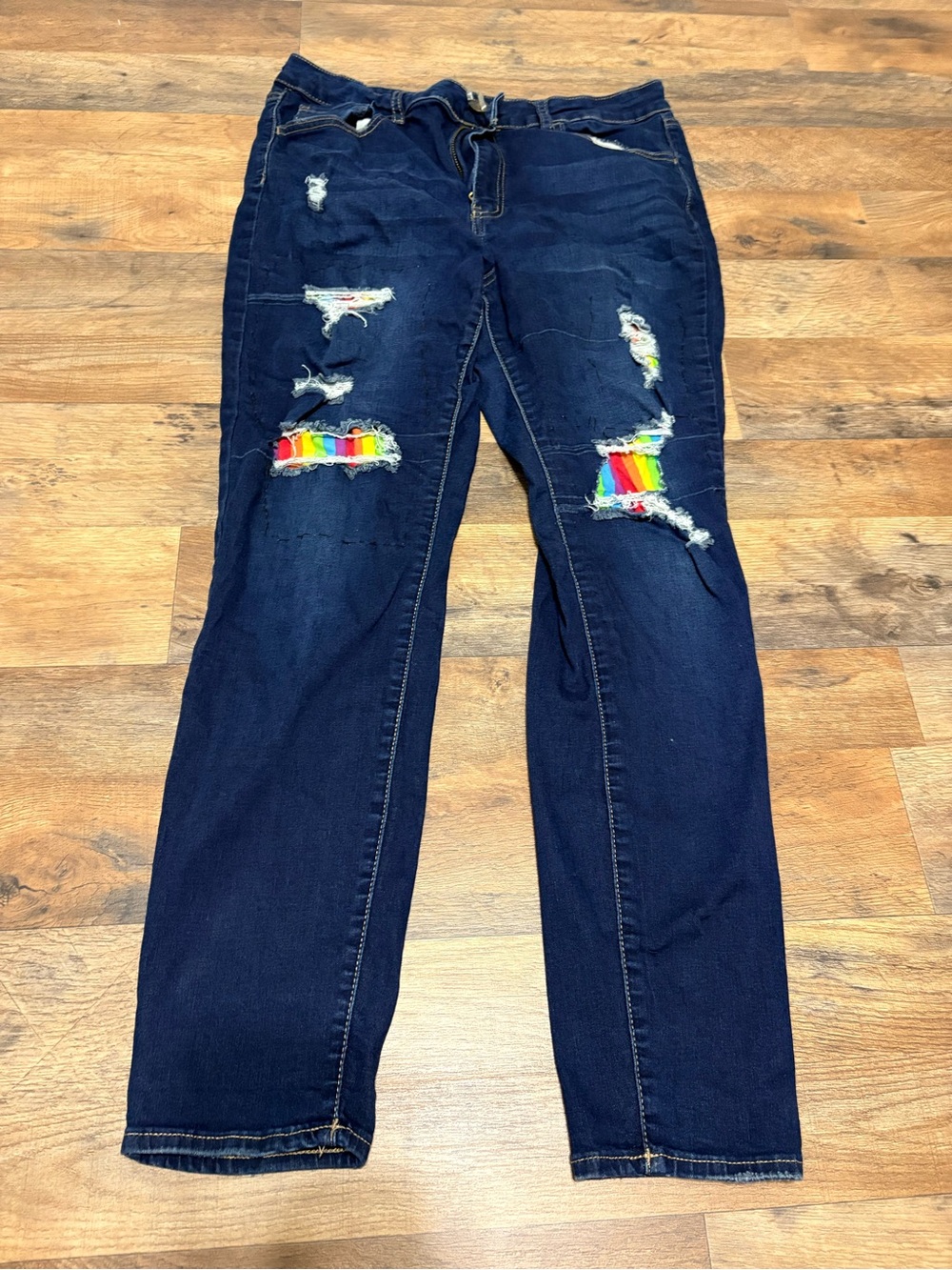 SO High Rise Skinny Jeans Size 17 33W Rainbow Distressed Dark Wash Pride